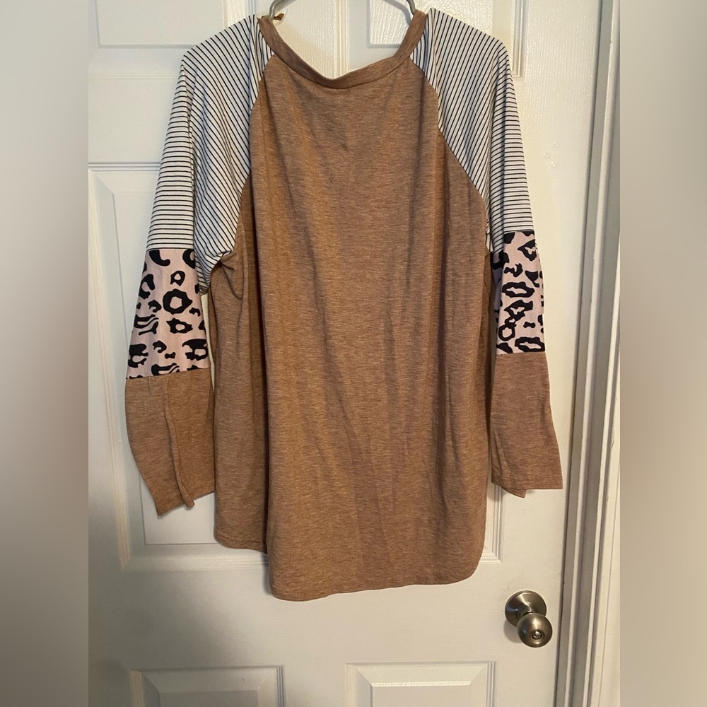3x Tan long sleeve top with cheetah print and striped detail